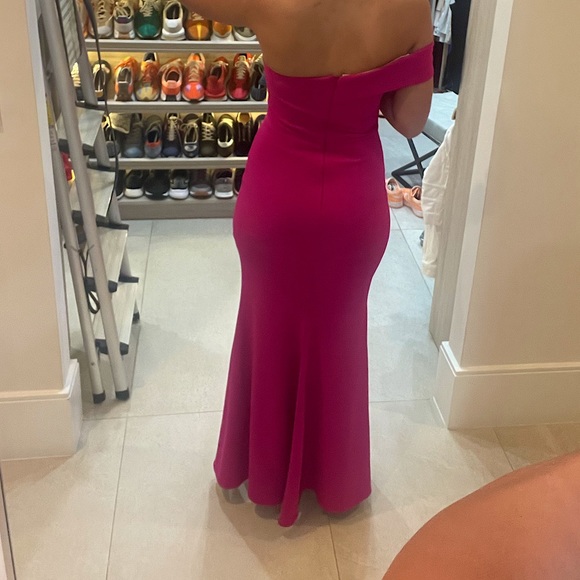 Prom dress size 4 Wore once! High end quality - Picture 3 of 3